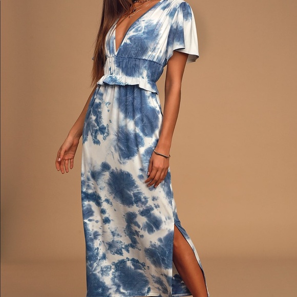 Lulus Dresses & Skirts - Lulus Blue Tie-Dye Short Sleeve Ruffle Midi Dress